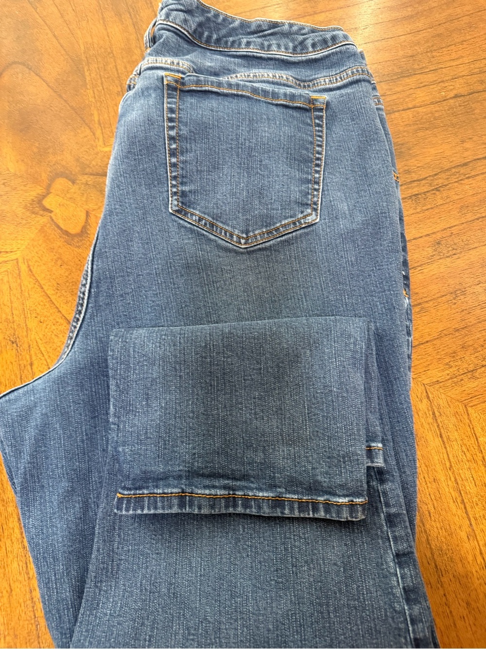 Torrid Boyfriend Straight jeans Size 22 short Vintage Stretch Medium wash